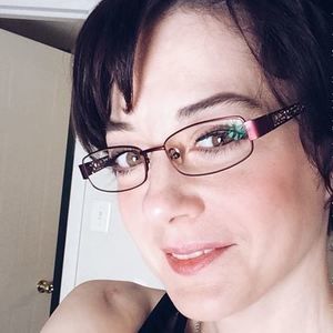 Meet your Posher, Monica